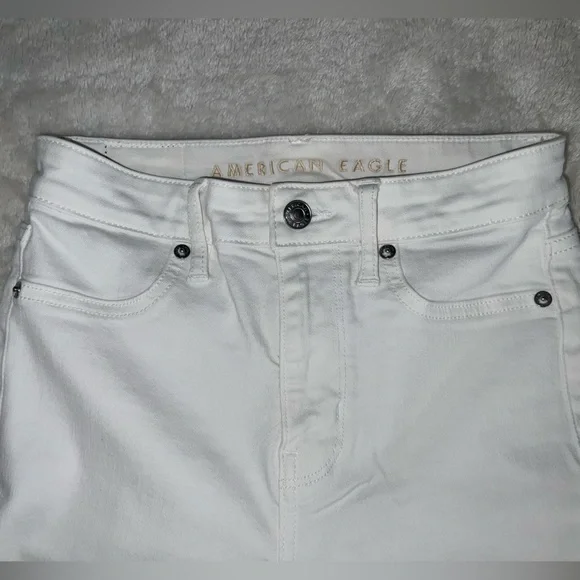 American Eagle Outfitters Crisp White Denim Boot Cut Jeans - Picture 3 of 8